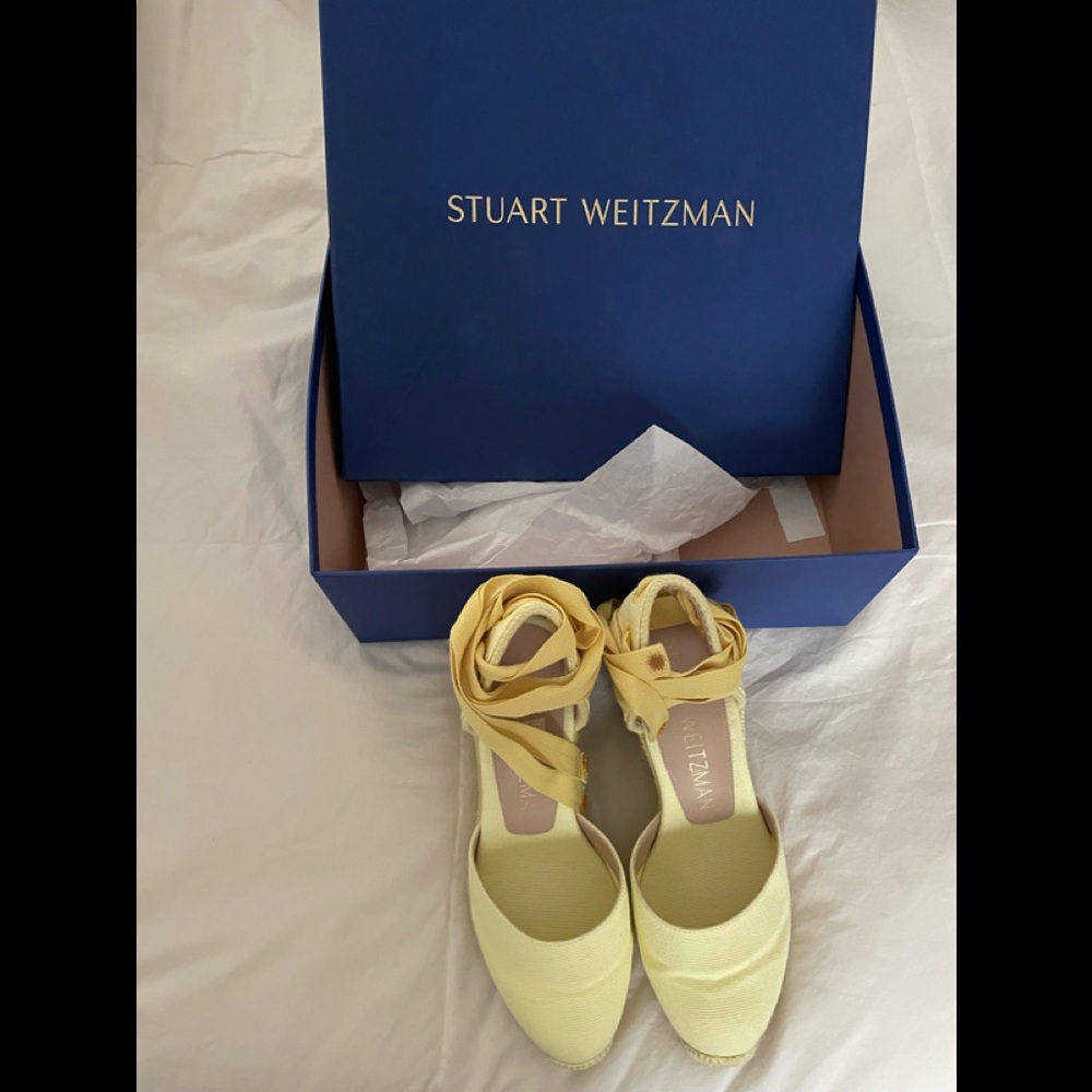 Stuart Weitzman Marguerita Espadrilles